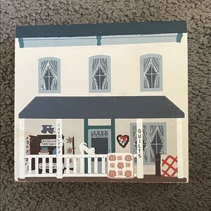 Cats Meow Thorpe Quilt Shop Decorative Shelf Sitter Box Charming and Vintage